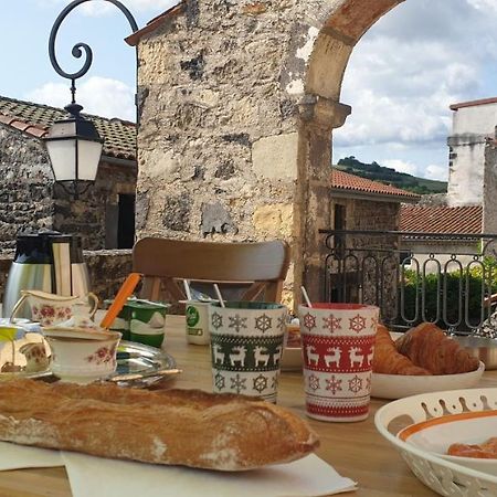 Saint-Saturnin  La Tour Noble B&B 외부 사진